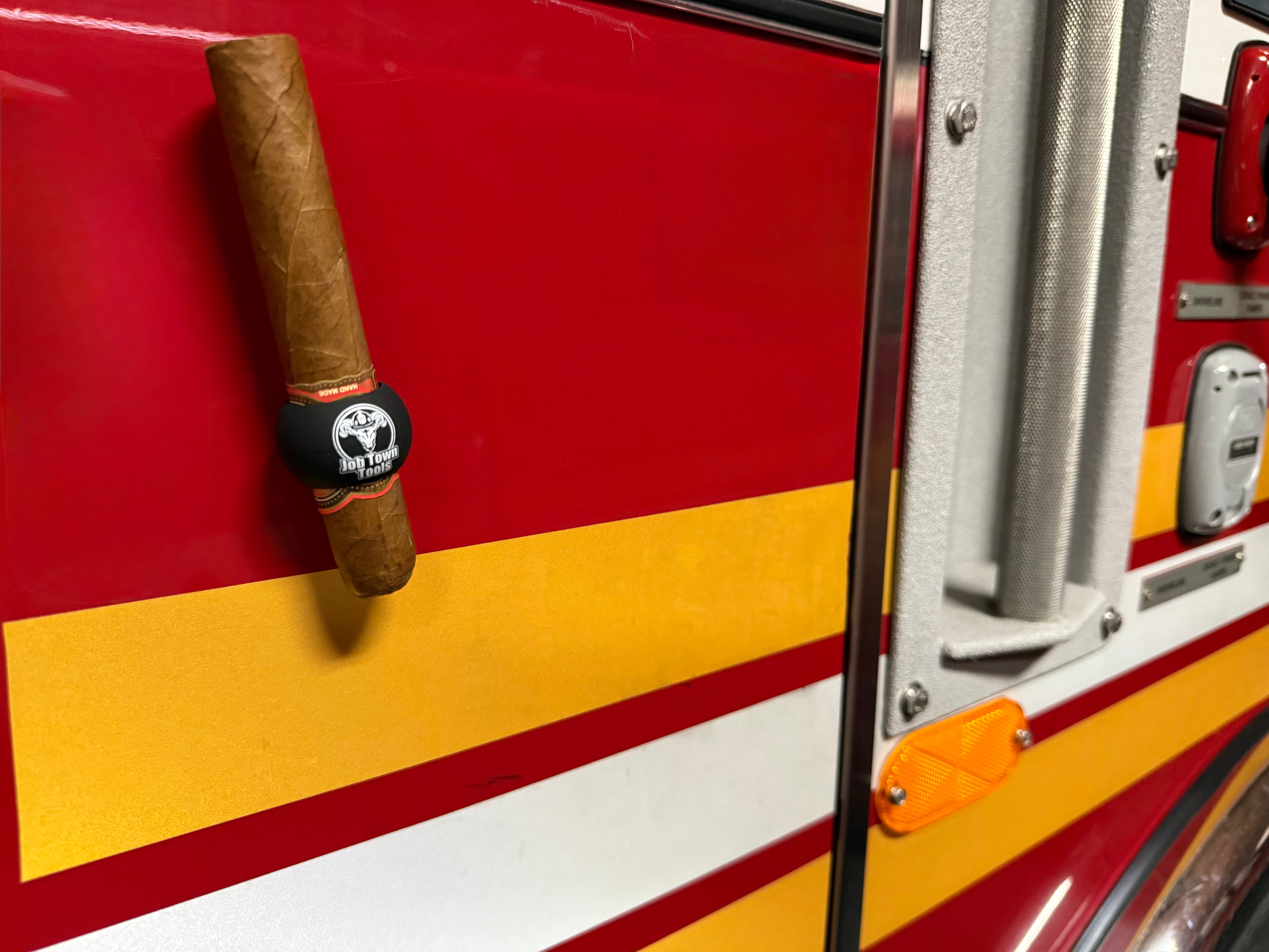Stogie Magnet - Magnetic Cigar Holder